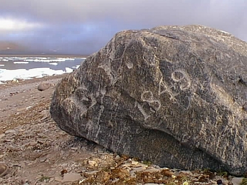Carved Rock, Port Leopold – Copyright Jarlath Cunnane