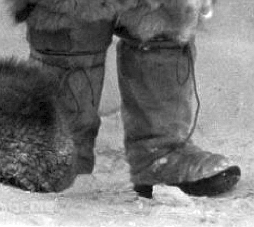 Die Stiefel, die Alfred Wegener bei seiner letzten Expedition 1930 trug